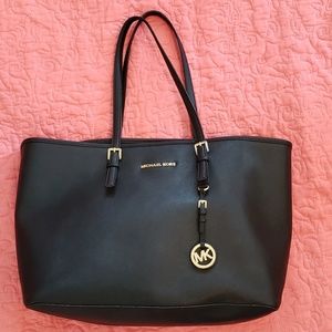 Michael Kors Jet Set handbag